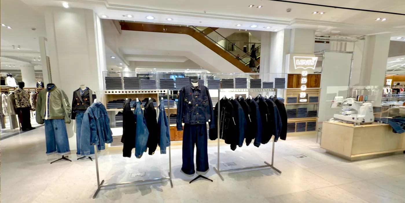 Sacai x Levi’s – Selfridges